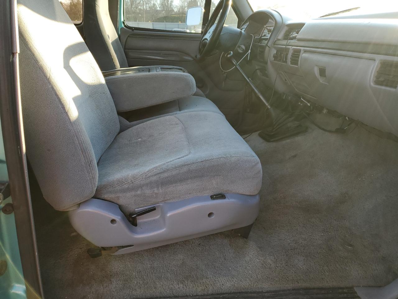 1996 Ford F250 - Image 10