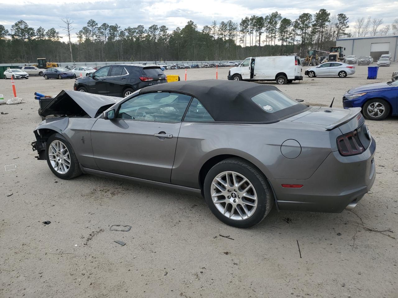 2014 Ford Mustang - Image 2