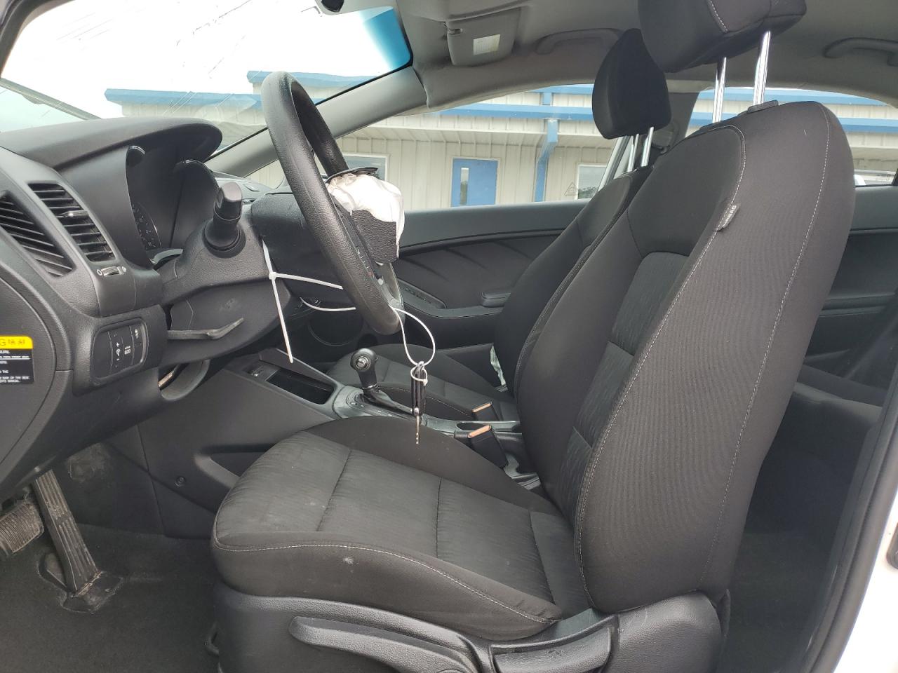 2016 Kia Forte - Image 7
