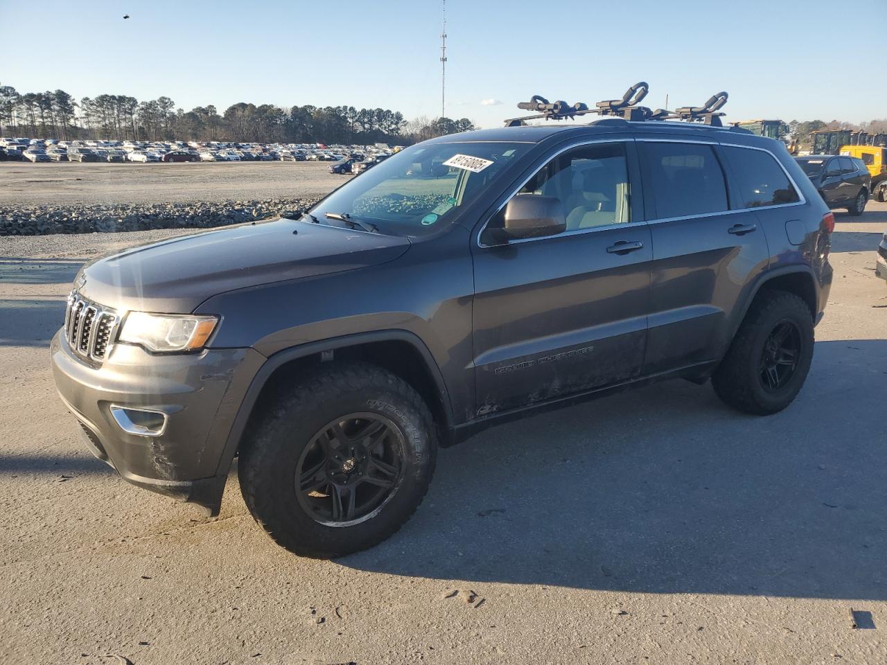 2017 Jeep Grand Cherokee - Image 1
