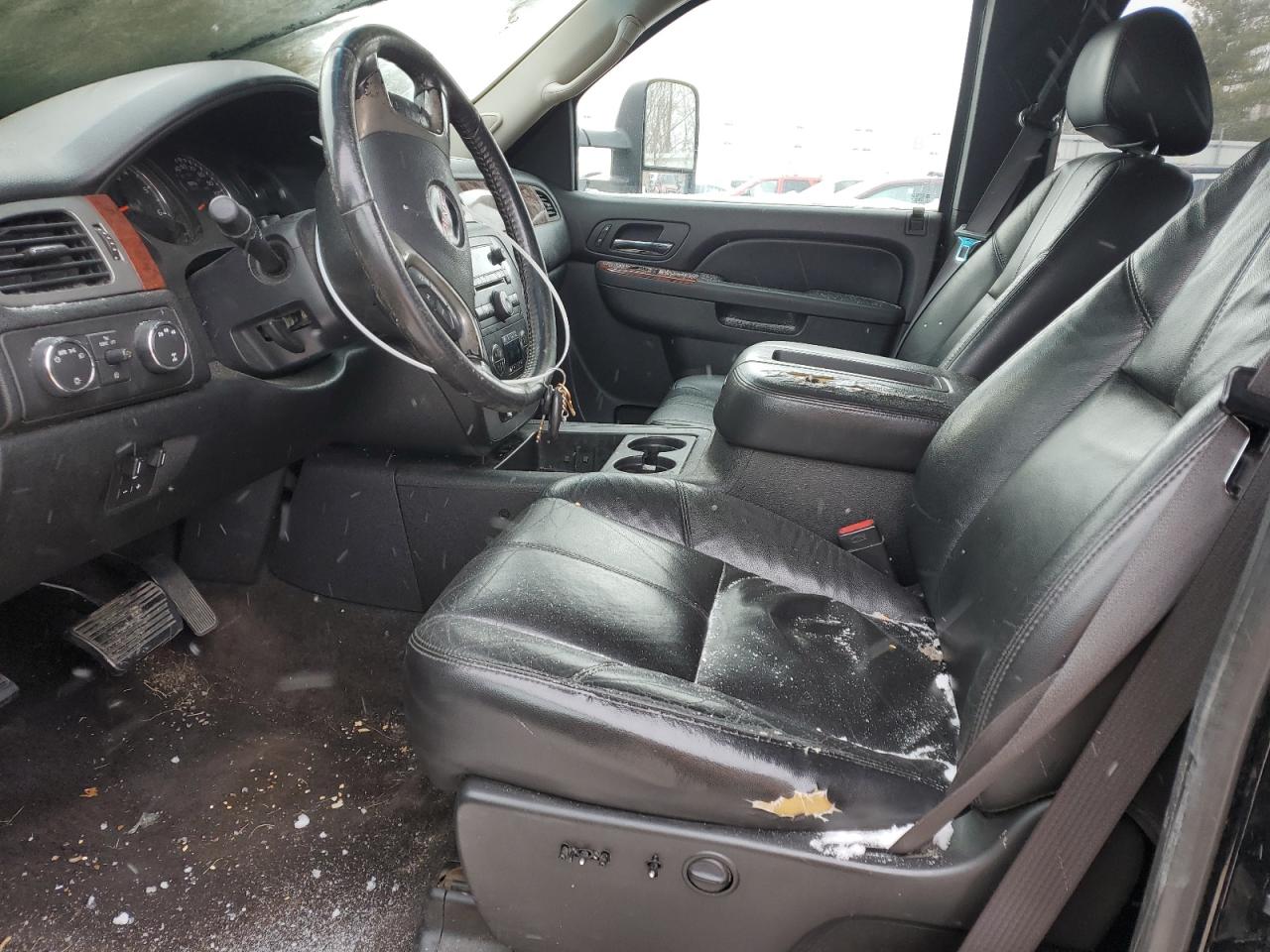 2011 GMC Sierra - Image 7