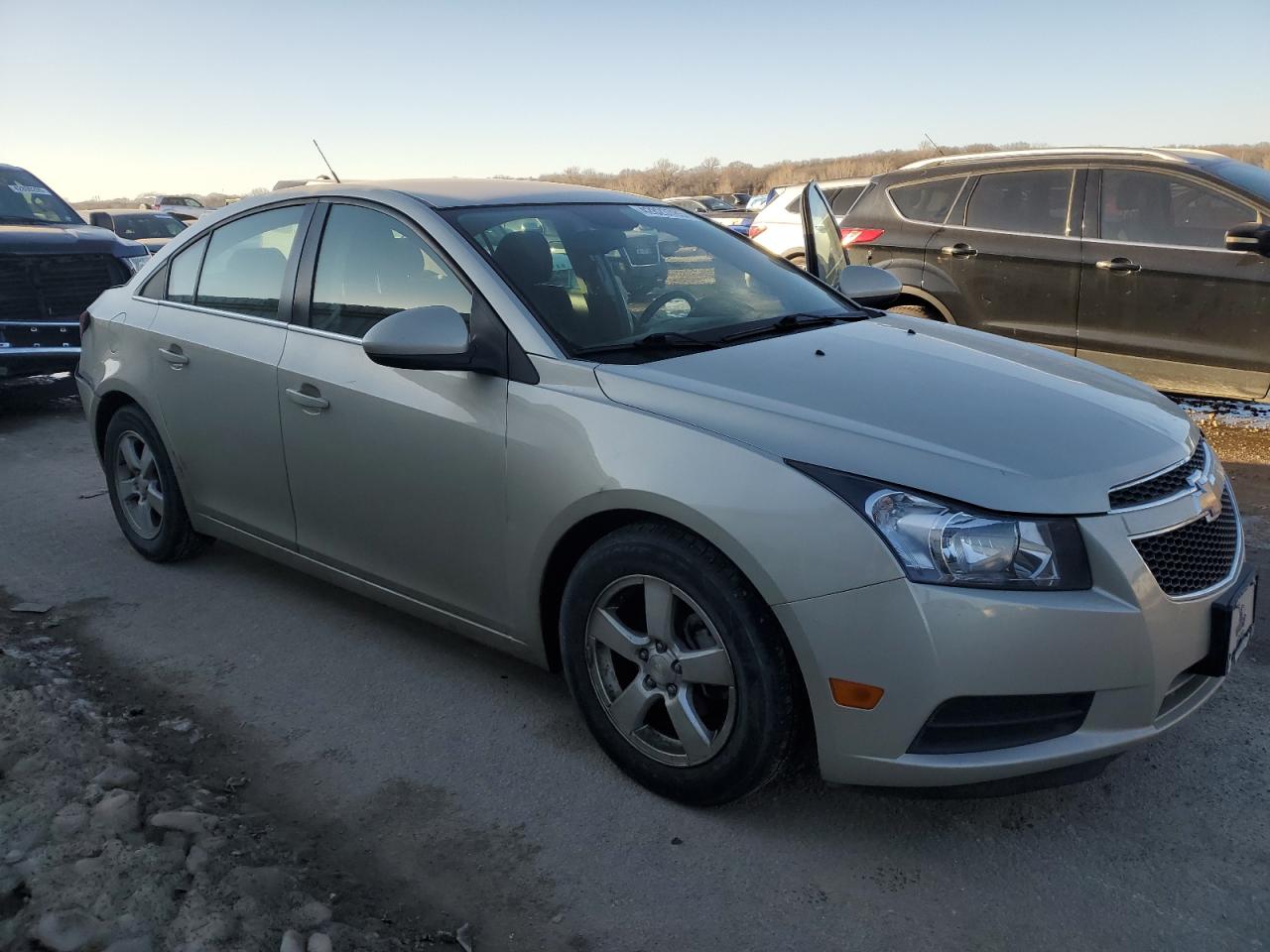 2014 Chevrolet Cruze - Image 4