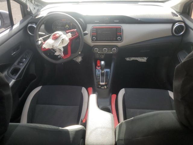  NISSAN VERSA 2020 Серебристый