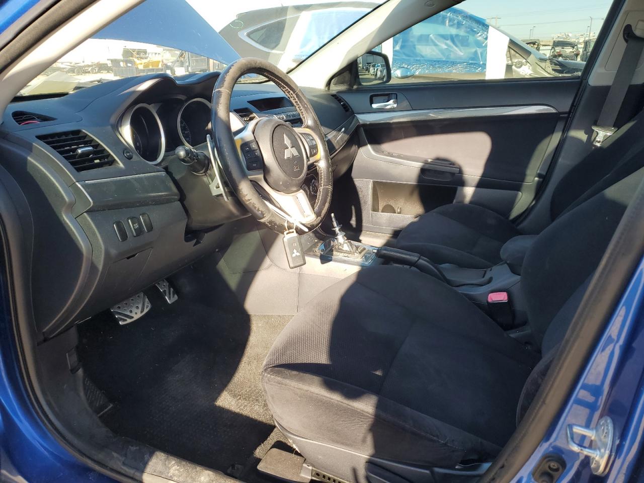 2010 Mitsubishi Lancer - Image 7