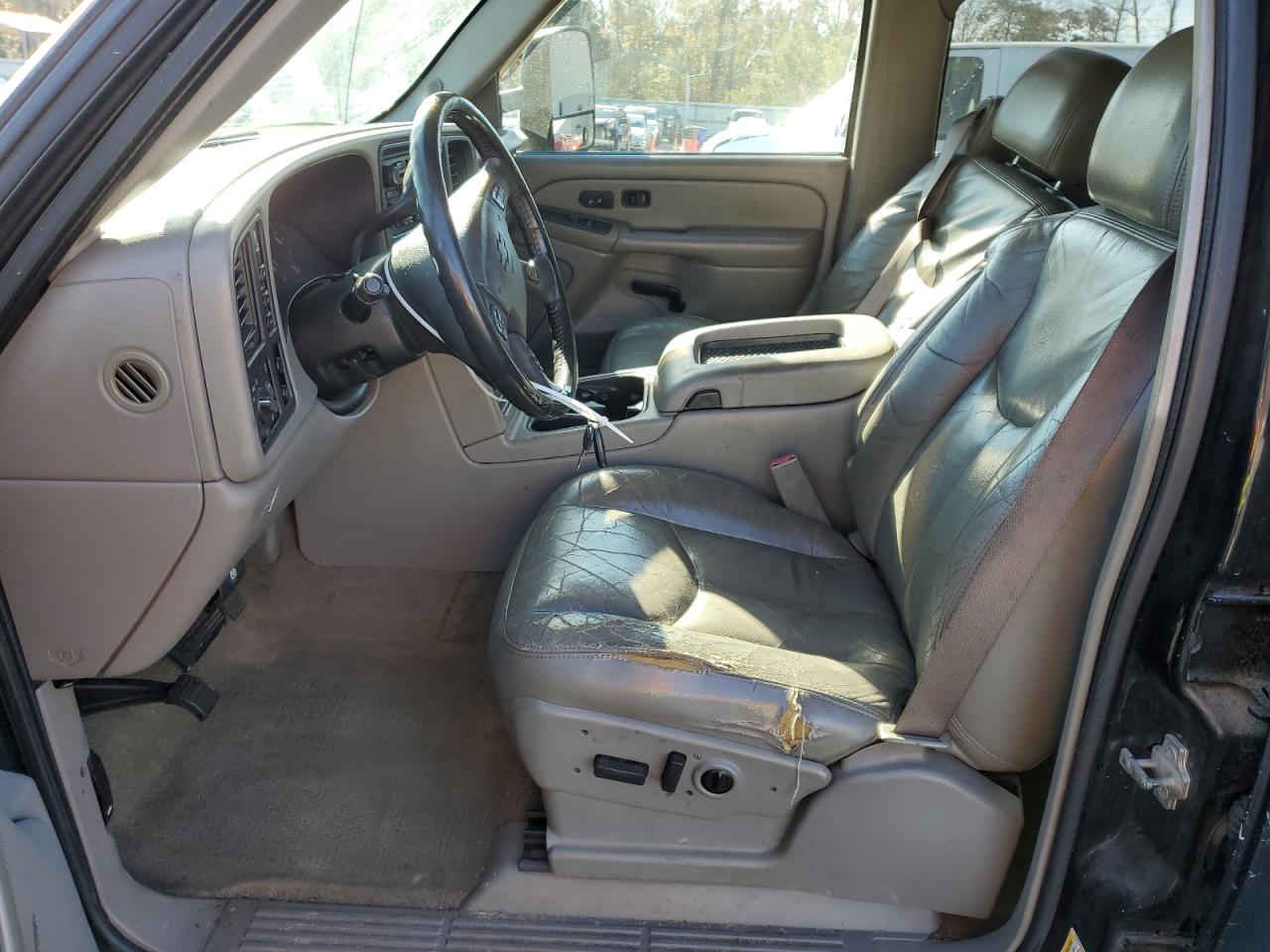 2007 Chevrolet Silverado - Image 7