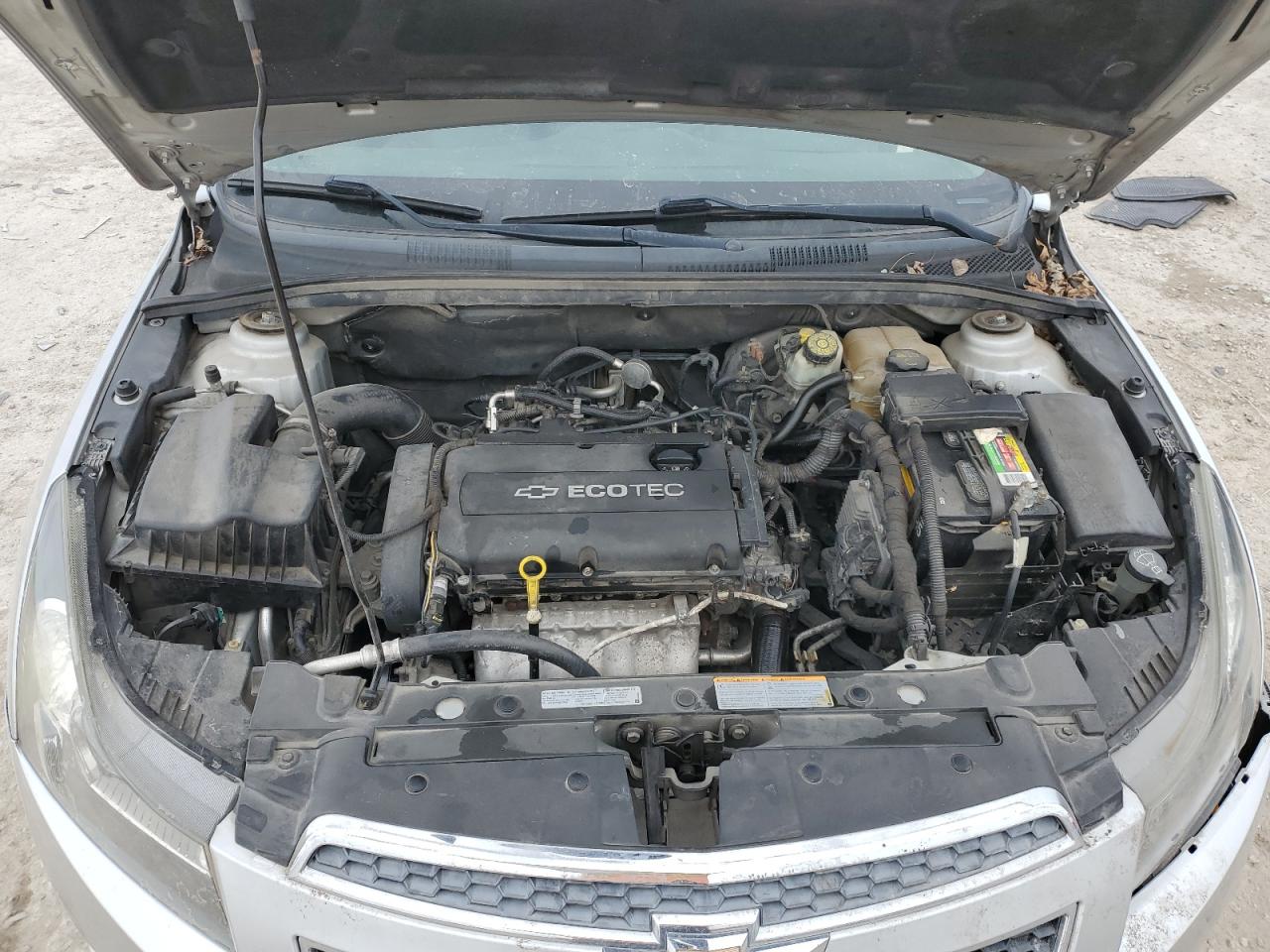 2011 Chevrolet Cruze - Image 13
