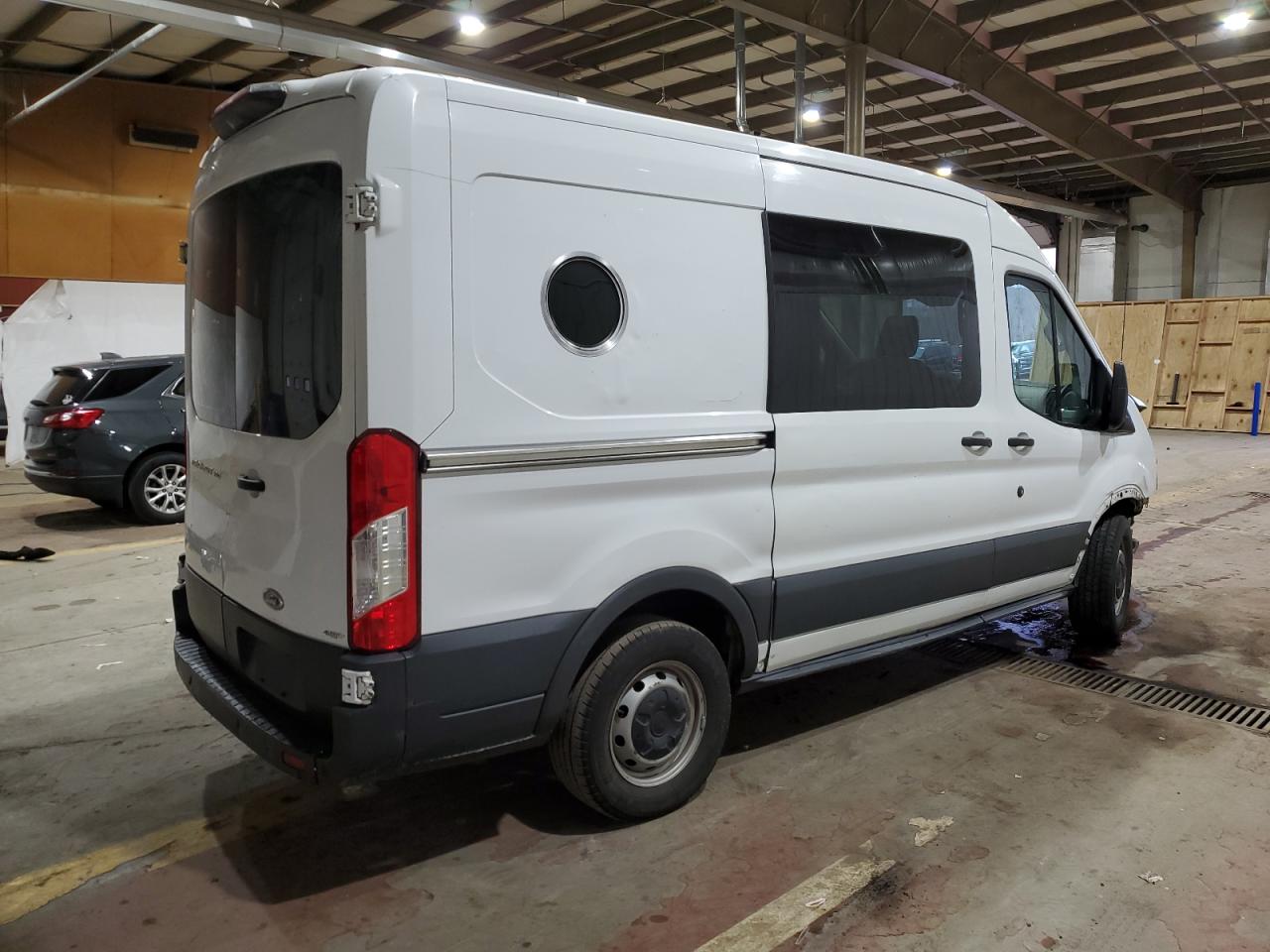 VIN 1FTYE1CM4JKA20976 2018 FORD TRANSIT no.3