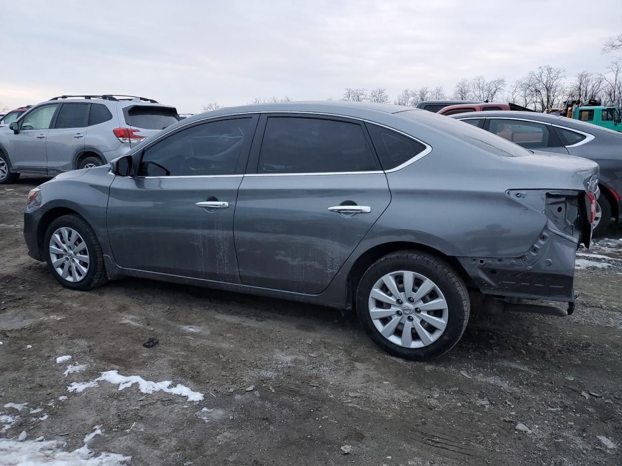 2016 Nissan Sentra - Image 2