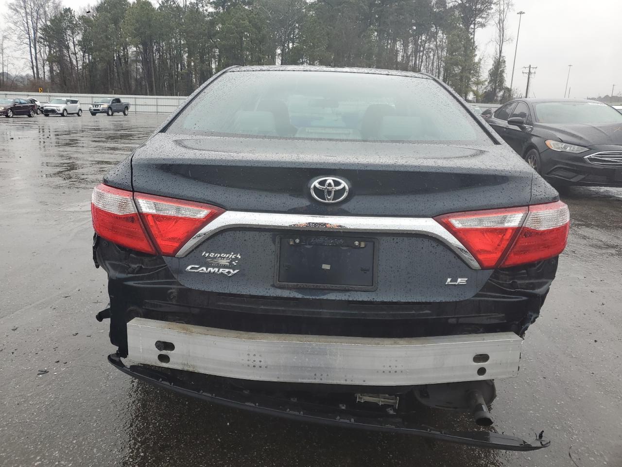 2017 Toyota Camry - Image 6