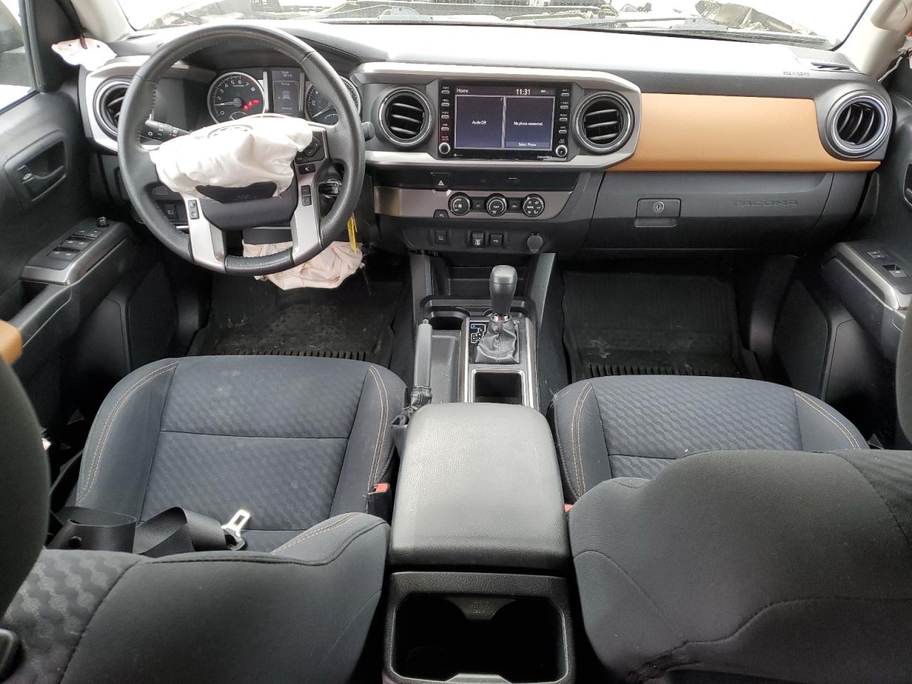 2020 Toyota Tacoma - Image 8
