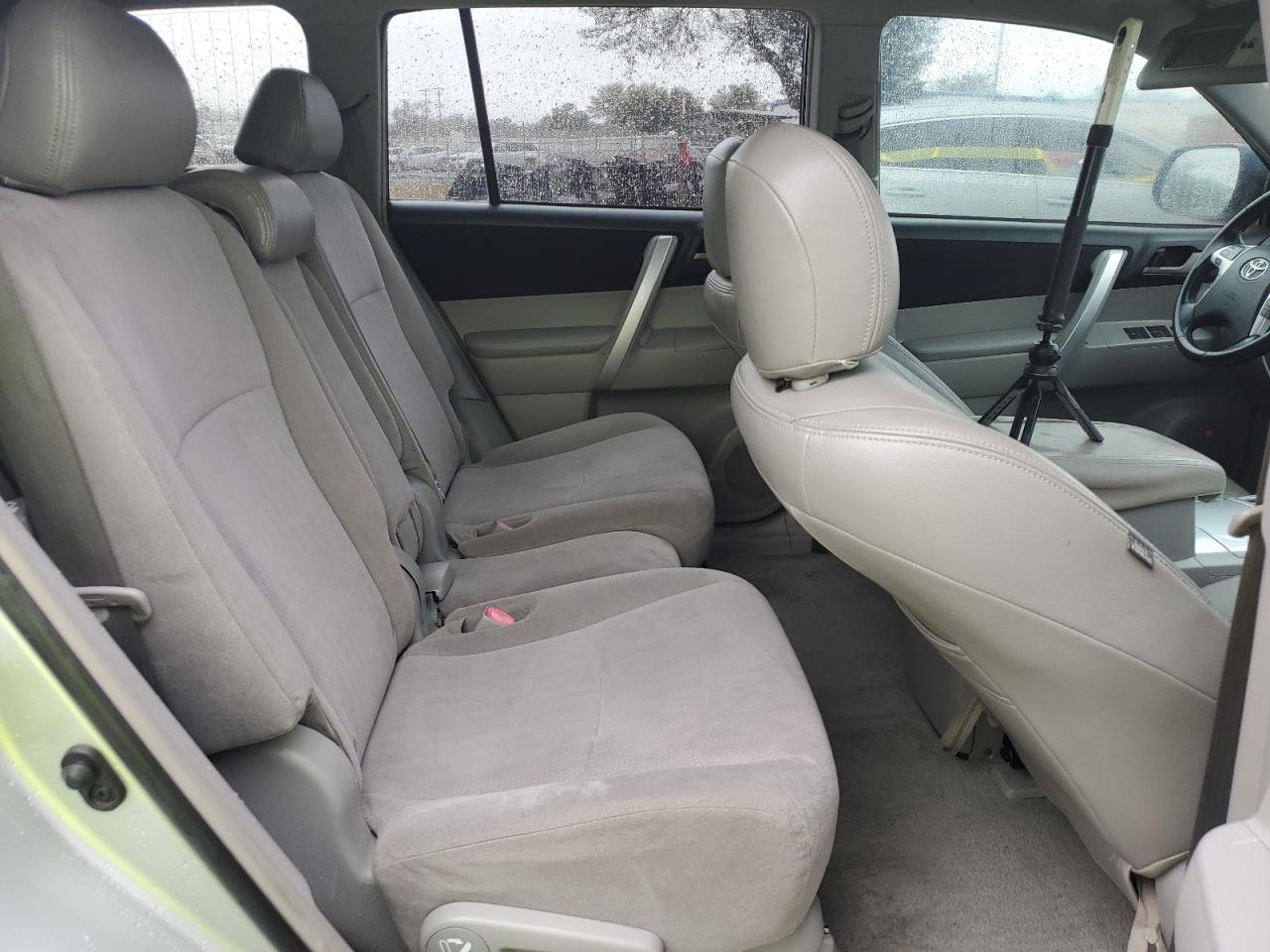 2008 Toyota Highlander - Image 11
