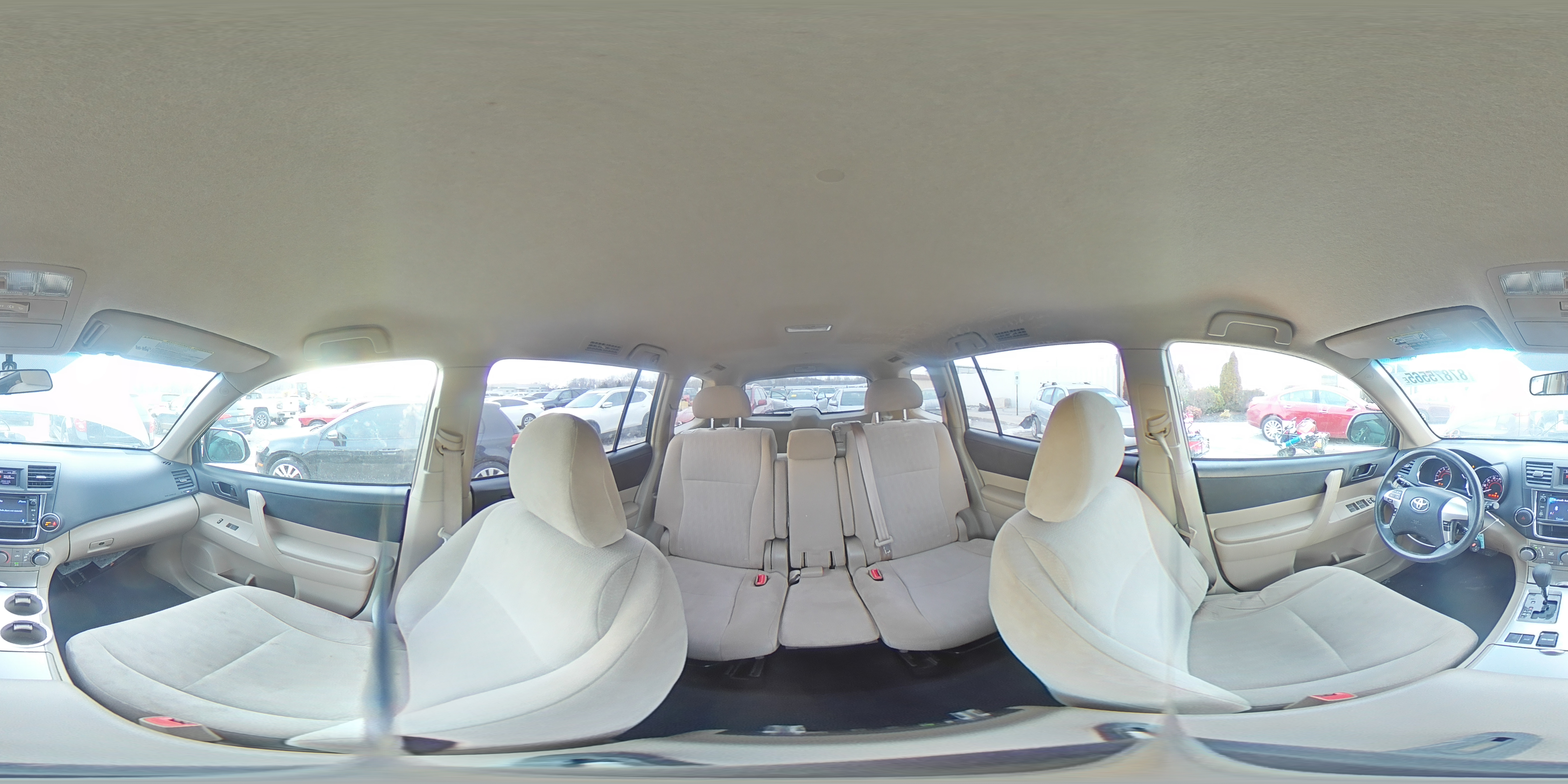 2013 Toyota Highlander - Image 15