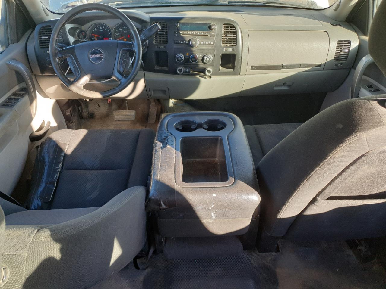 2014 GMC Sierra - Image 8