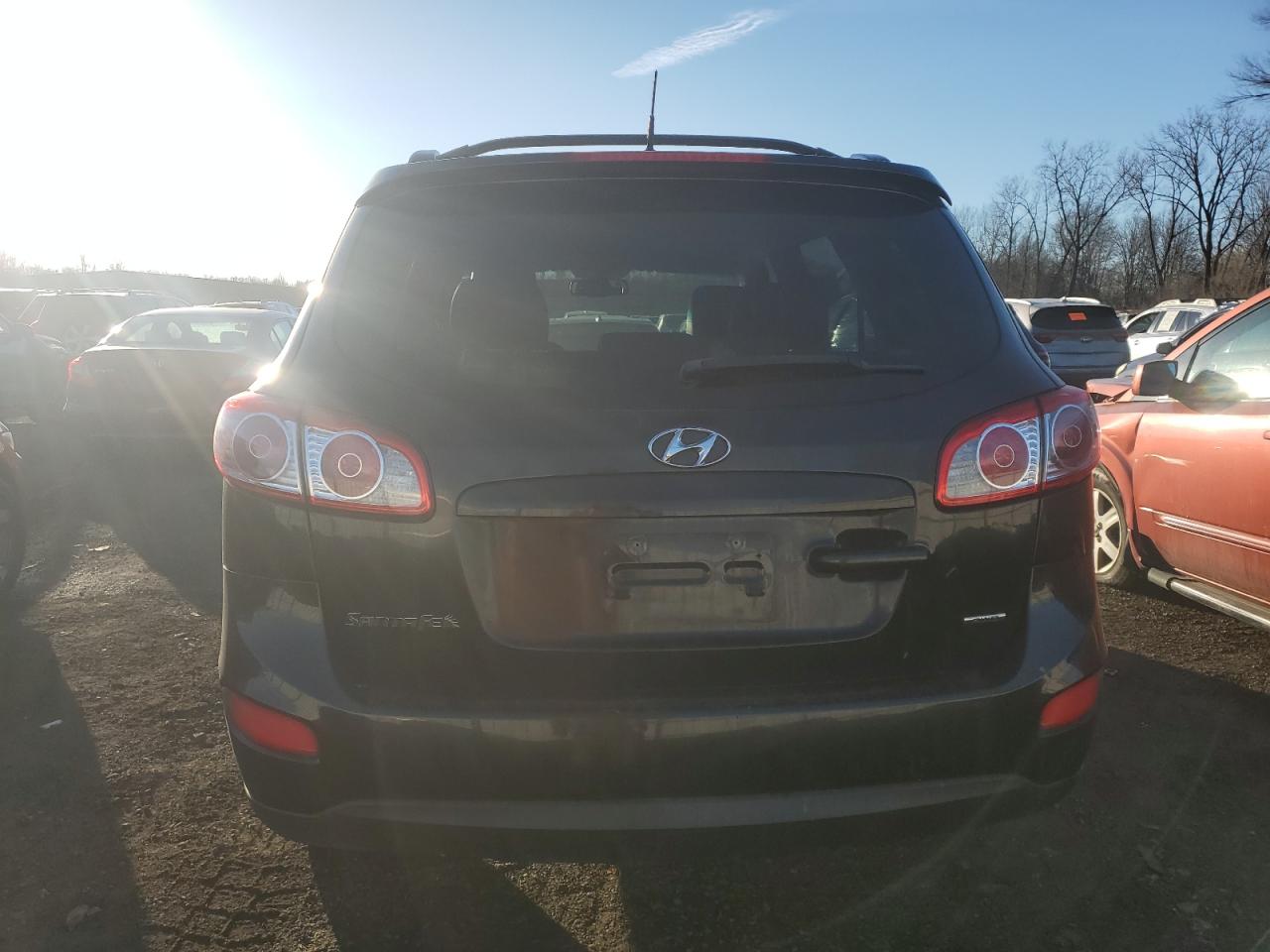 2012 Hyundai Santa Fe - Image 6