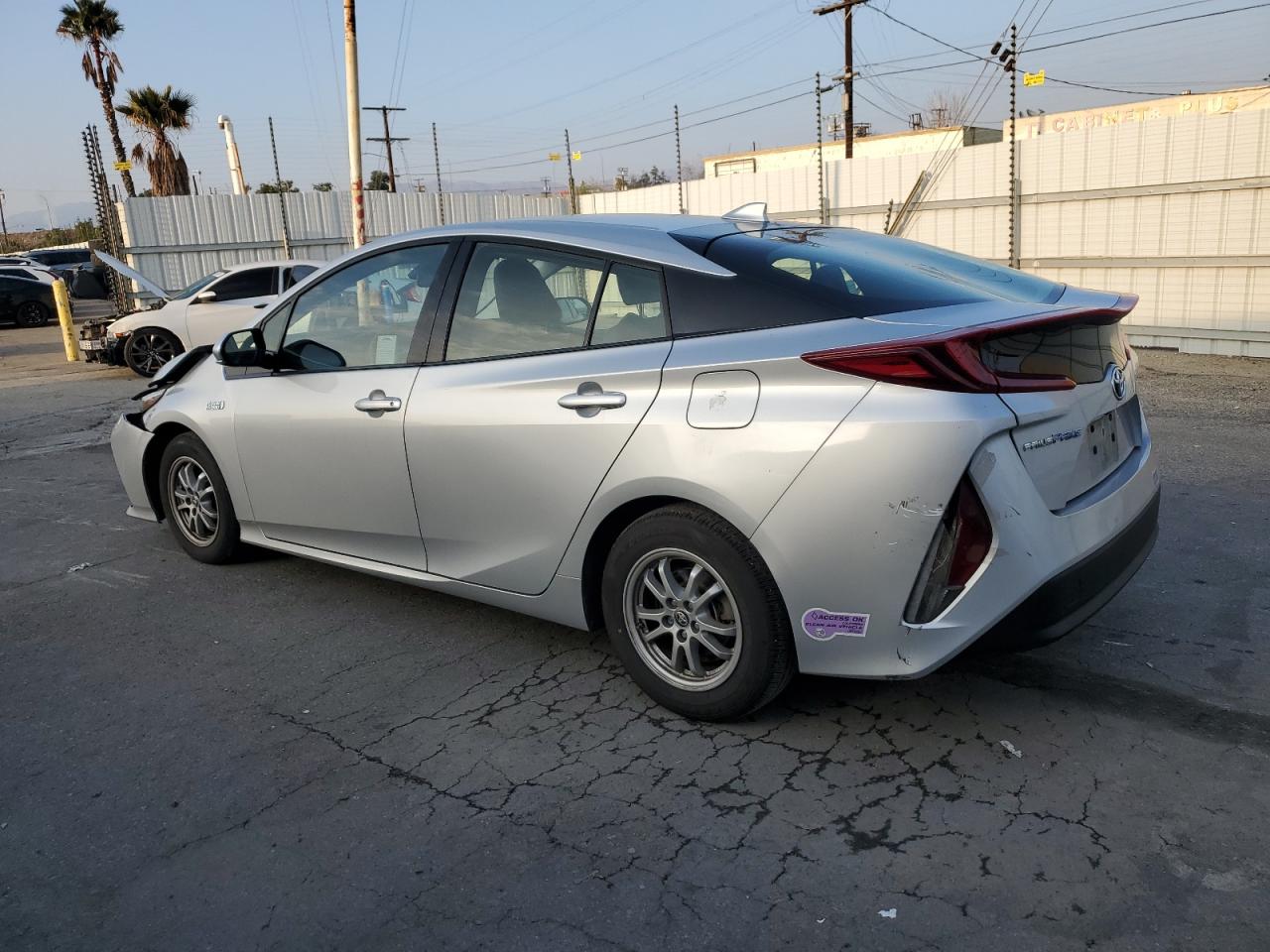 2019 Toyota Prius - Image 2