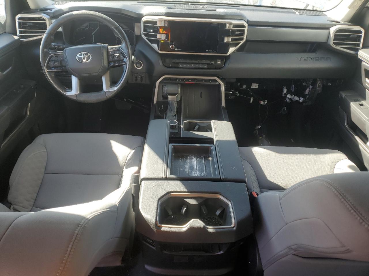 2023 Toyota Tundra - Image 8
