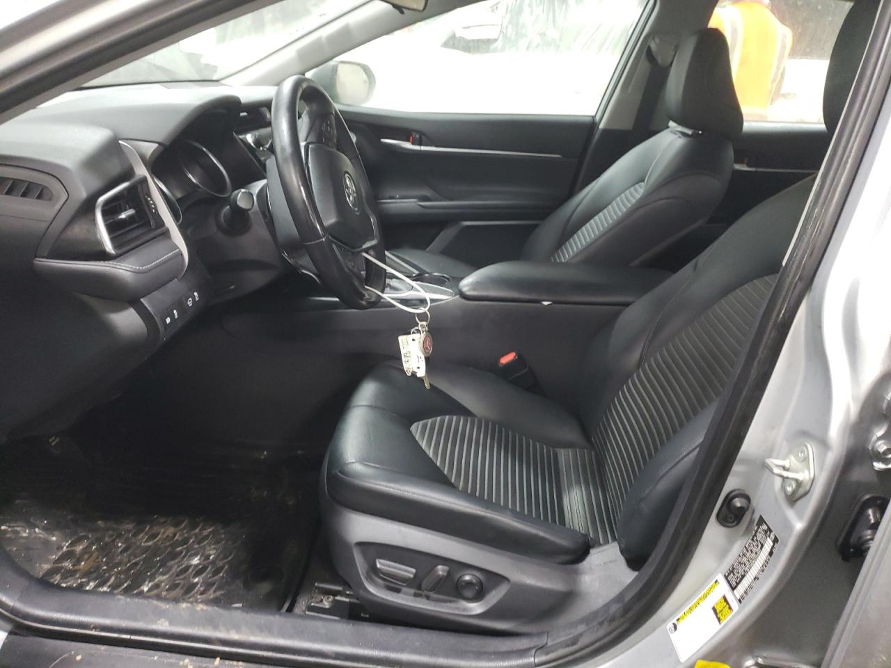 2019 Toyota Camry - Image 7