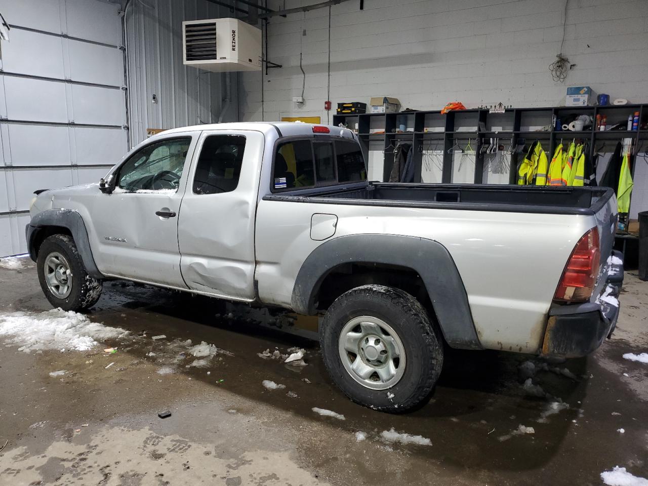 2007 Toyota Tacoma - Image 2
