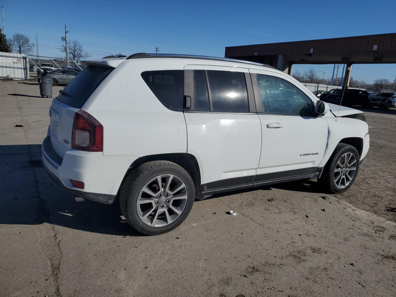 2017 Jeep Compass - Image 3