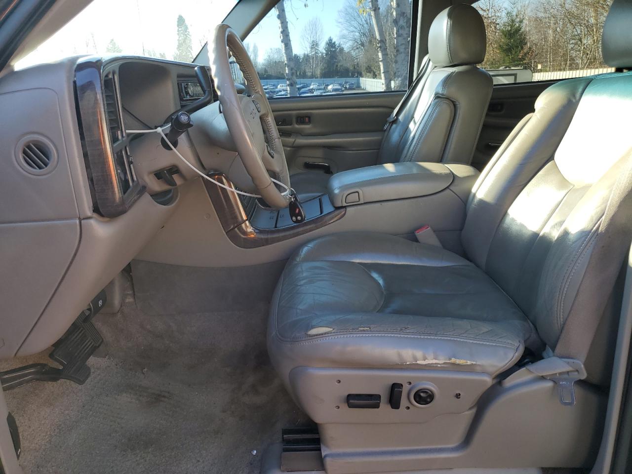 2003 GMC Yukon - Image 7