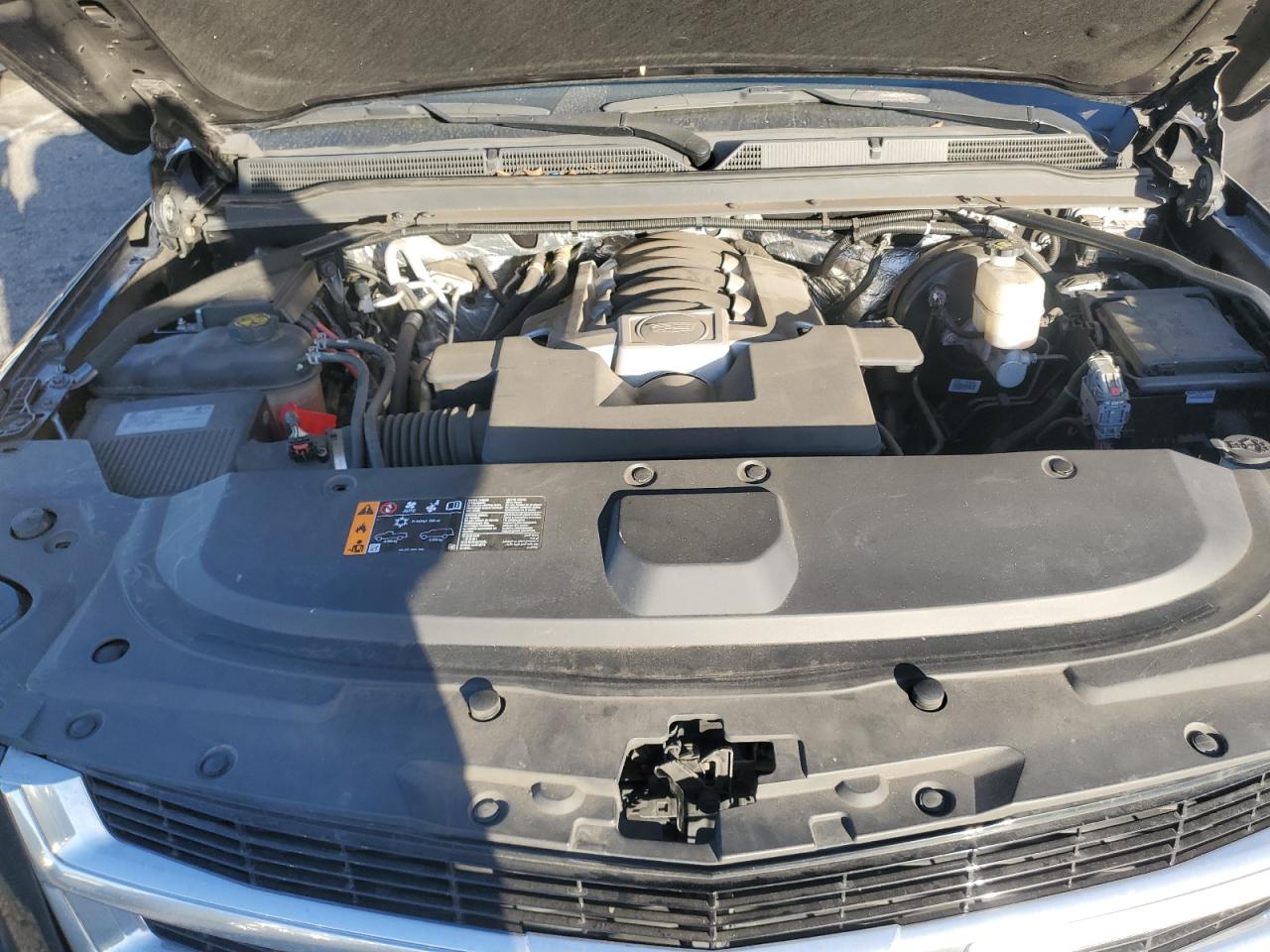 2017 Cadillac Escalade - Image 13