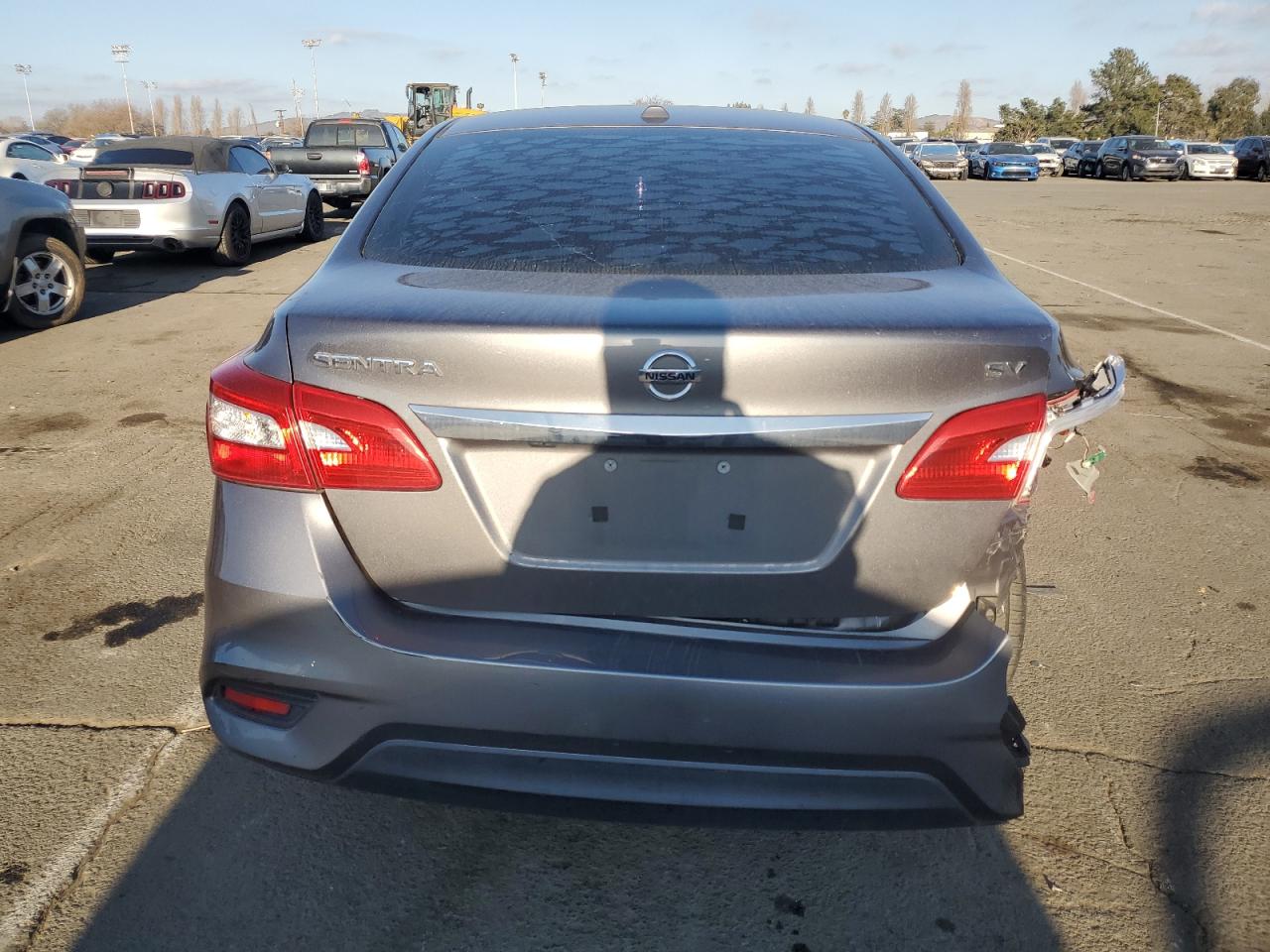 VIN 3N1AB7AP8JY210987 2018 NISSAN SENTRA no.6