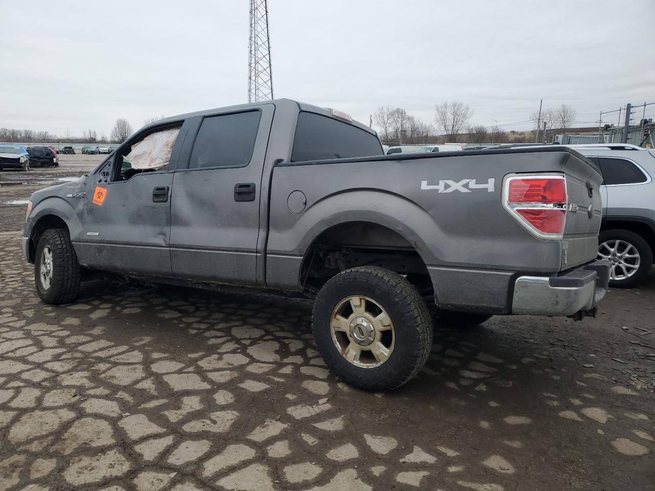 2013 Ford F-150 - Image 2