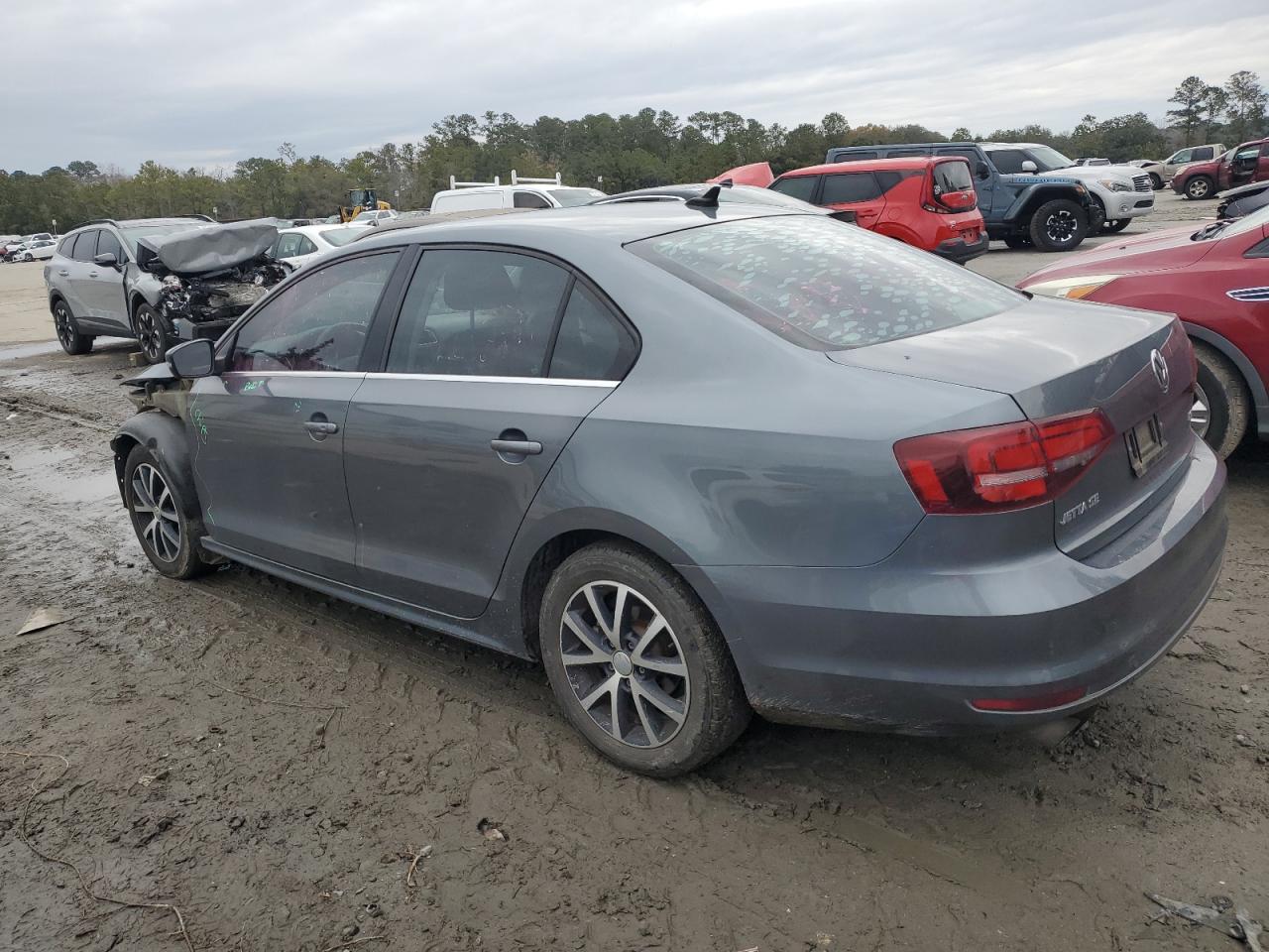 2018 Volkswagen Jetta - Image 2