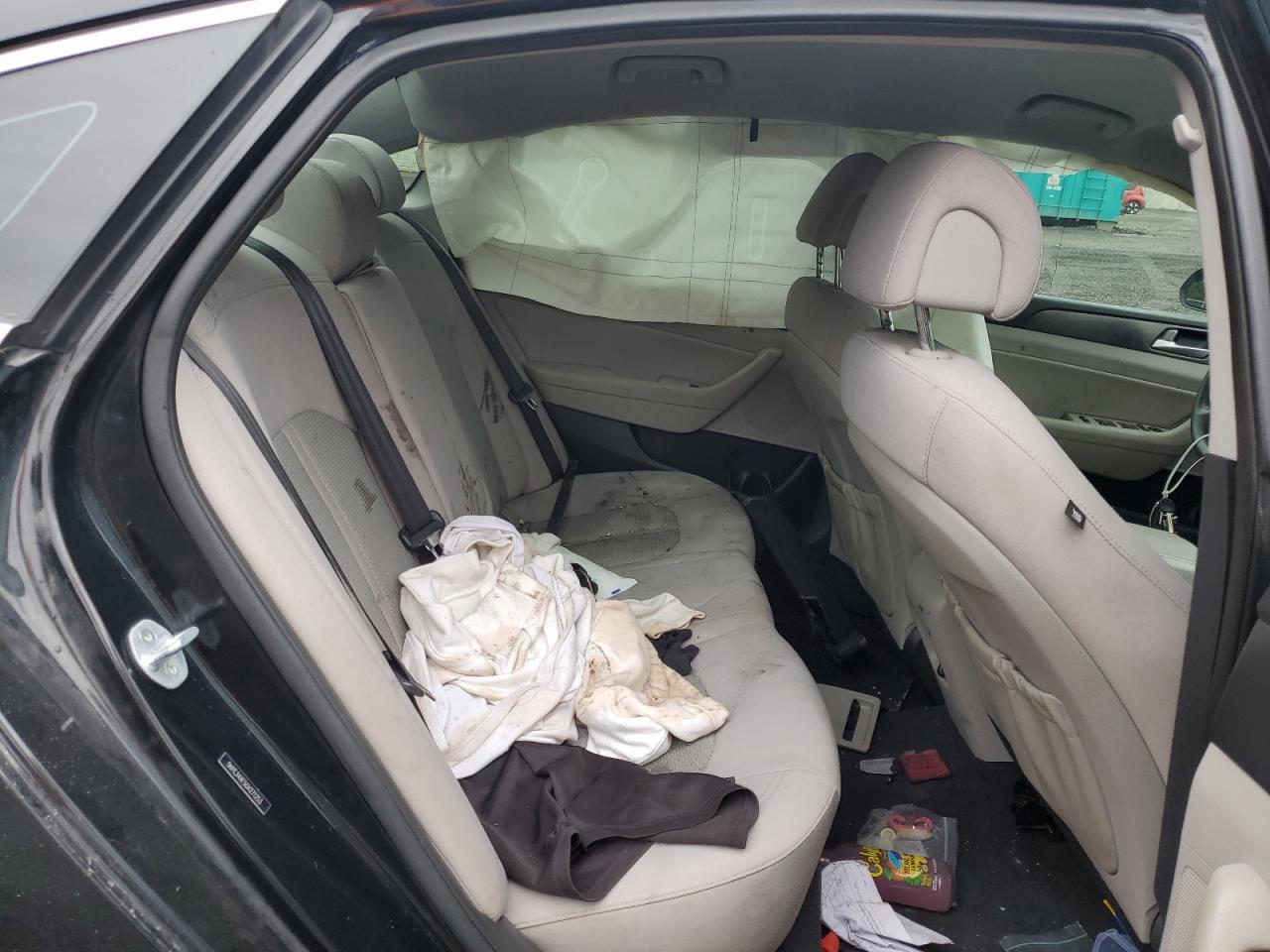 2016 Hyundai Sonata - Image 10
