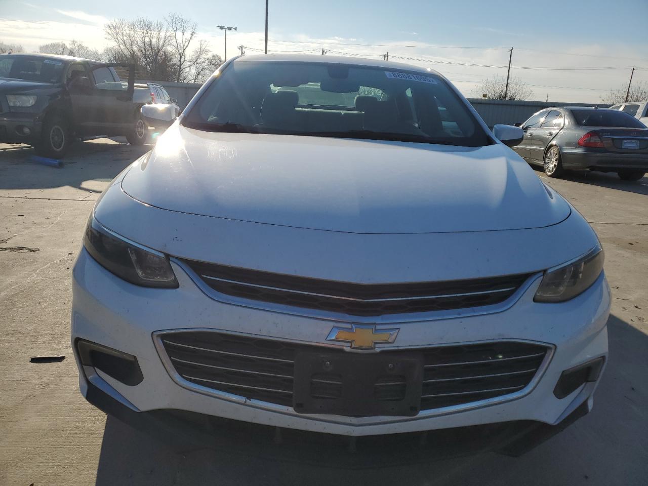 2018 Chevrolet Malibu - Image 5