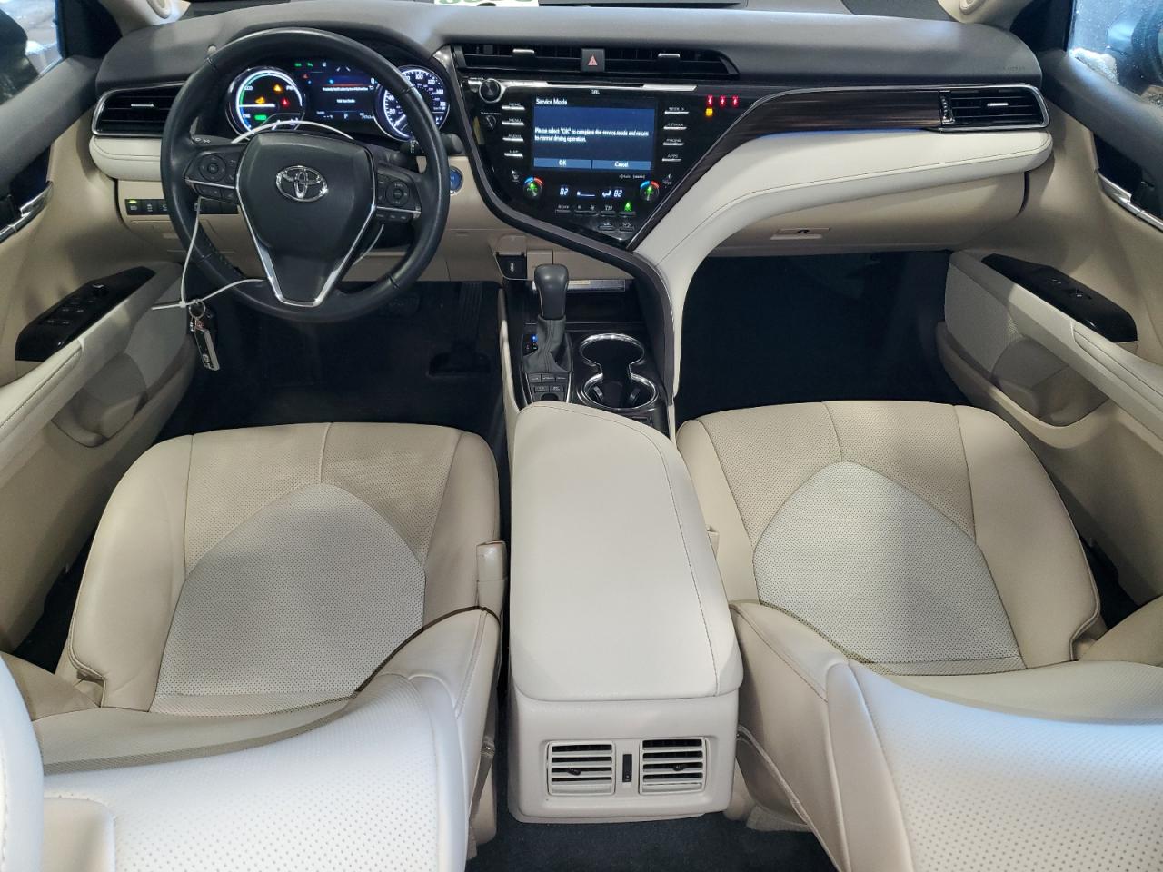 2020 Toyota Camry - Image 8