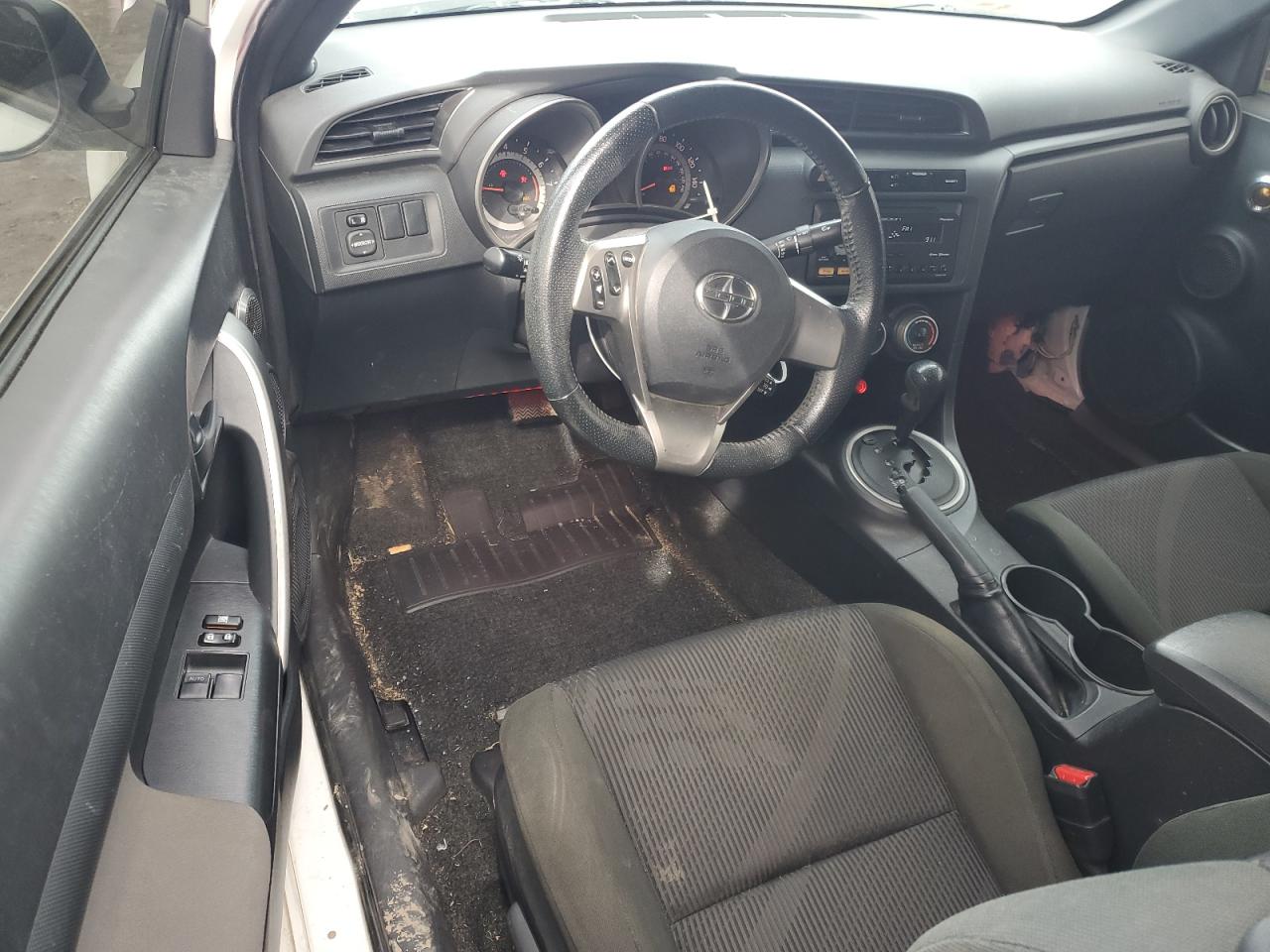 2012 Toyota tC - Image 8