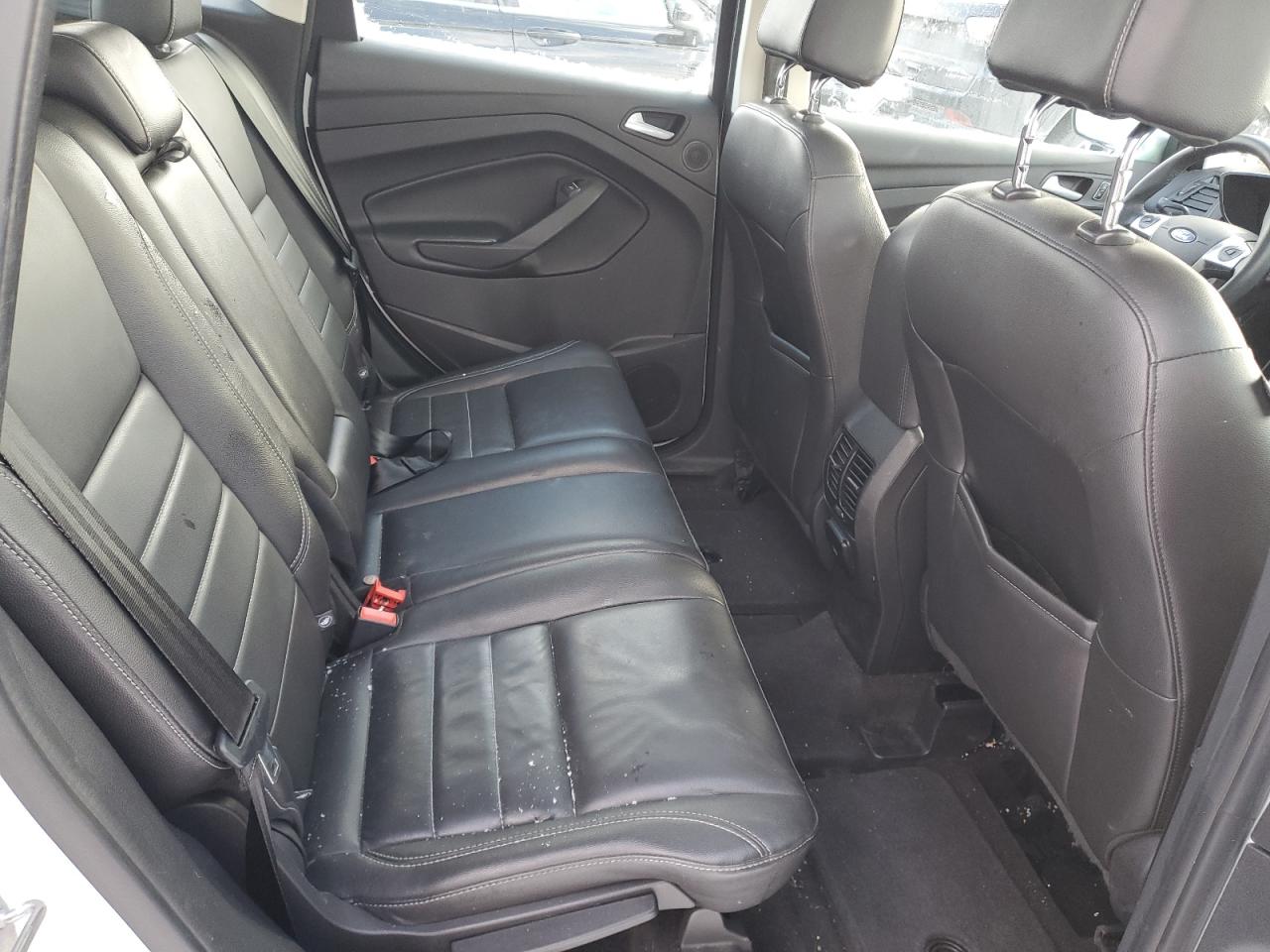 2015 Ford C-MAX - Image 10