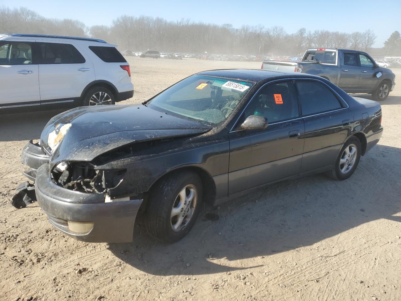 1997 Lexus ES - Image 1