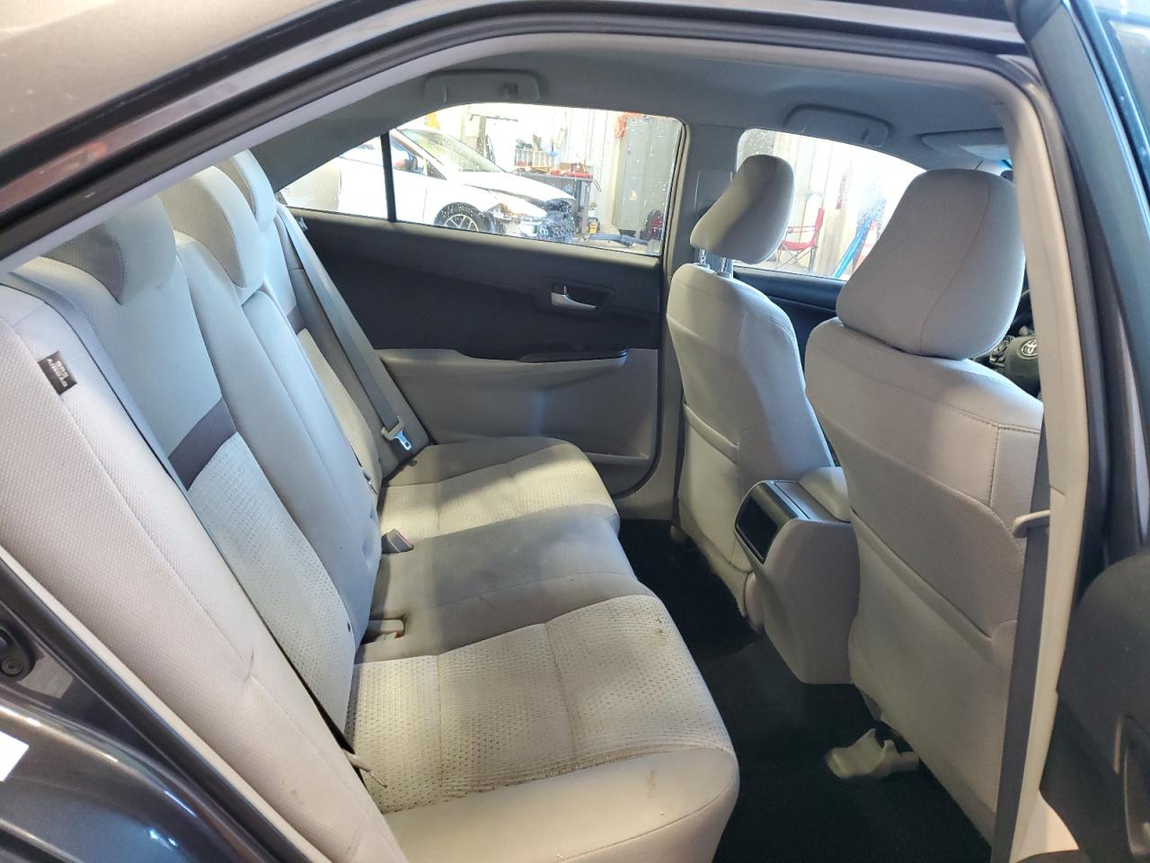 2013 Toyota Camry - Image 10