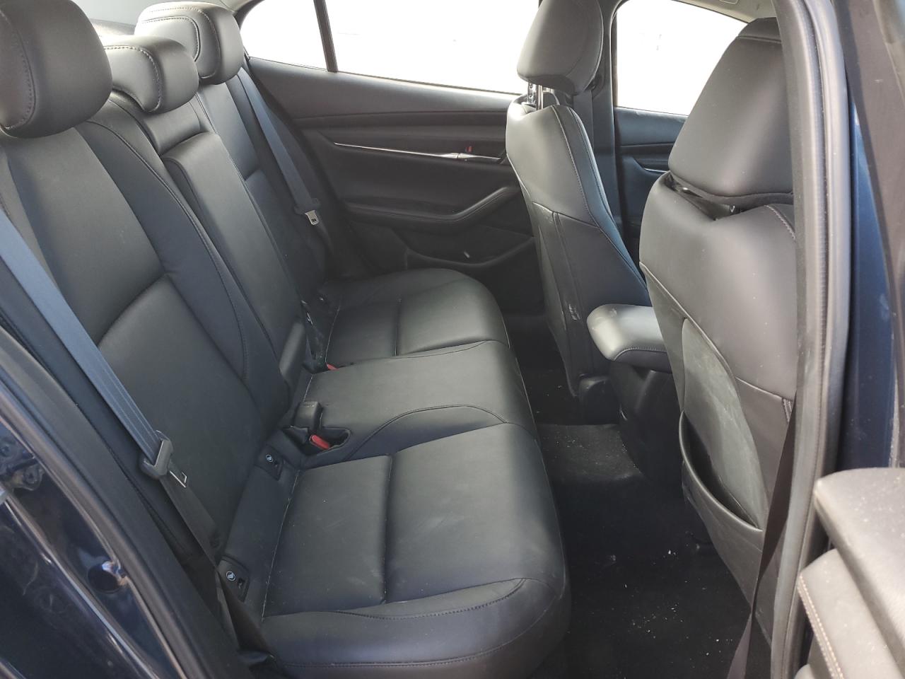 2019 Mazda 3 - Image 10
