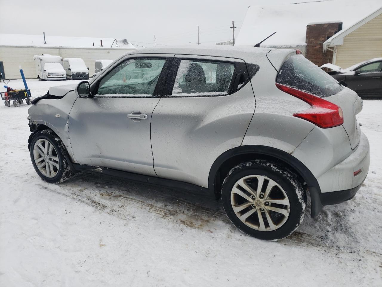 2011 Nissan Juke - Image 2