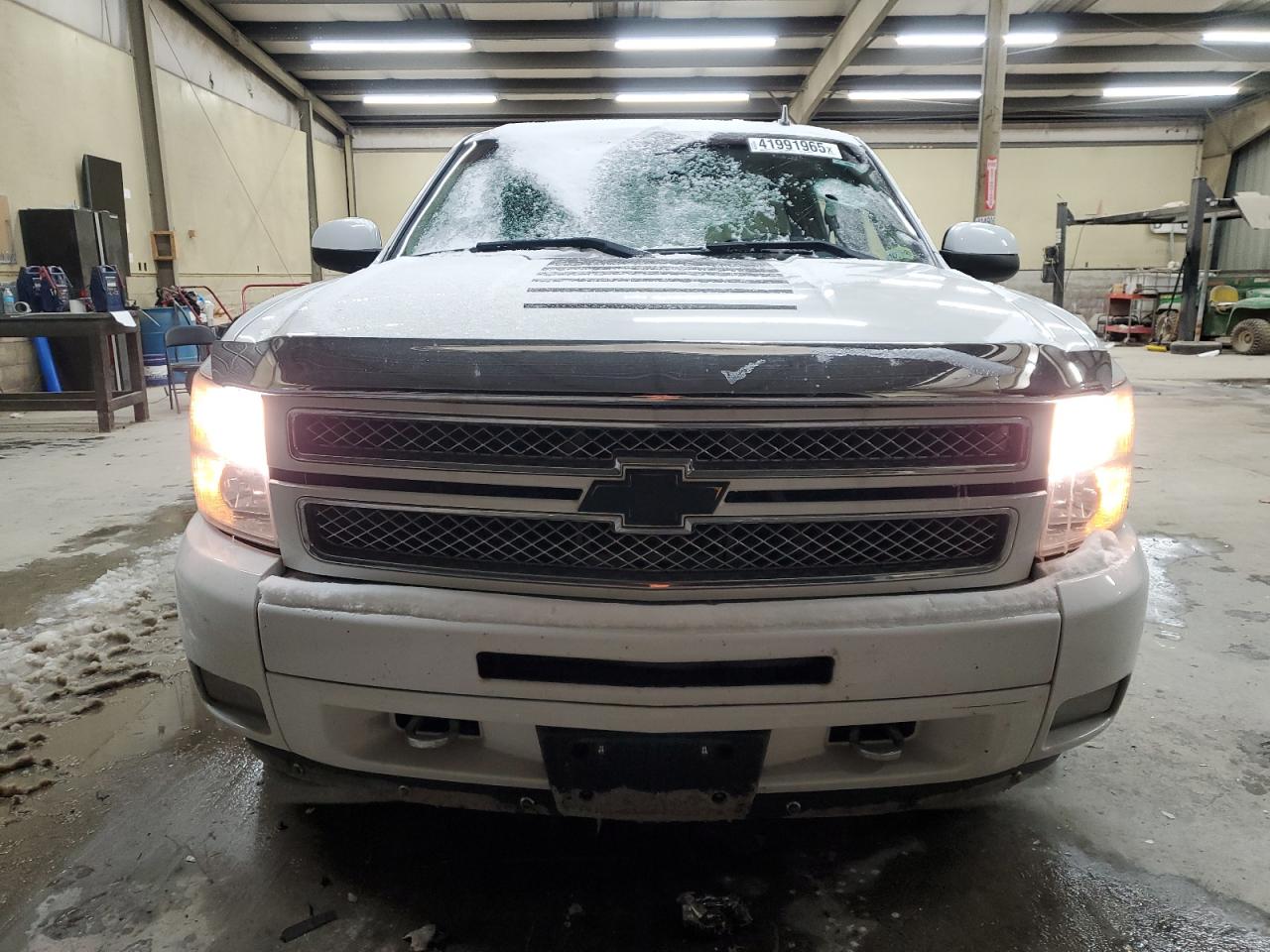 2012 Chevrolet Silverado - Image 5