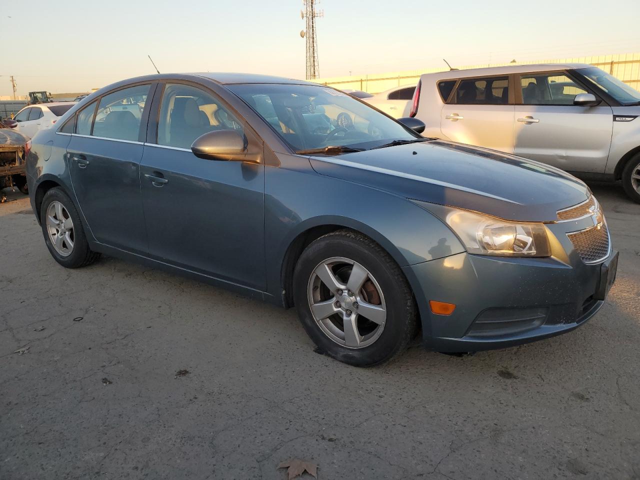 2012 Chevrolet Cruze - Image 4