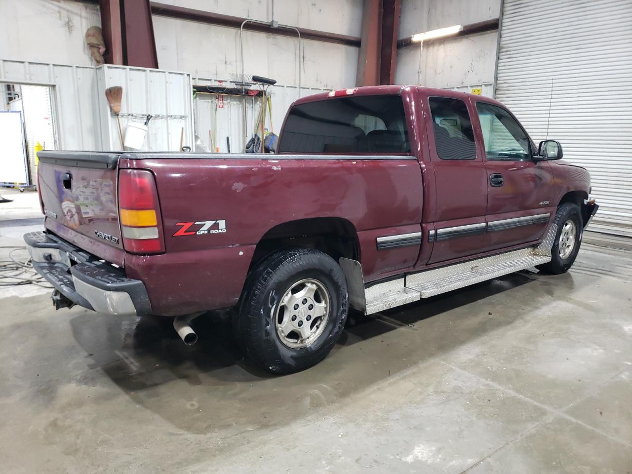 2002 Chevrolet Silverado - Image 3