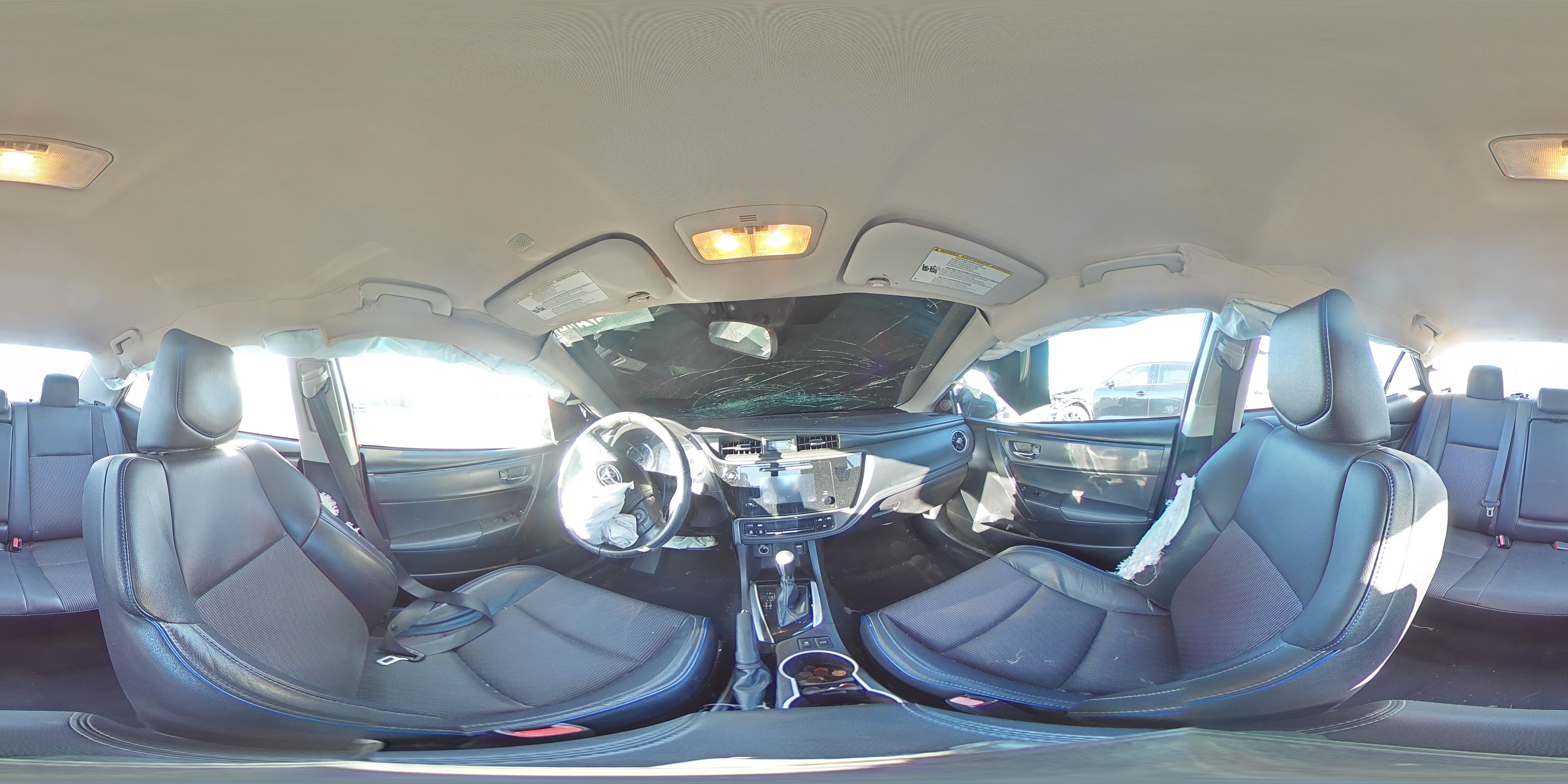 2019 Toyota Corolla - Image 12