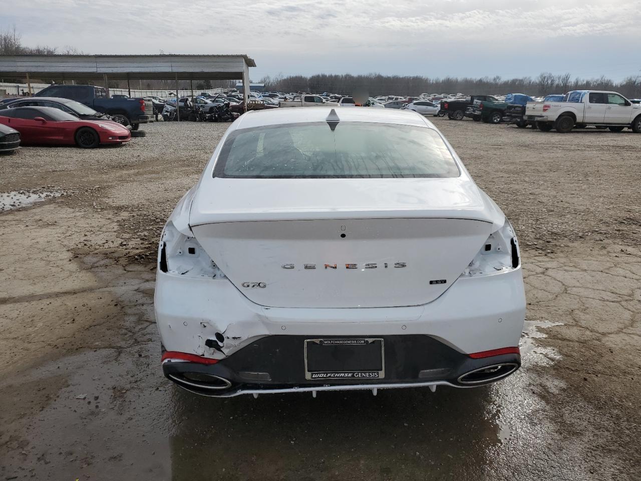 2022 Genesis G70 - Image 6