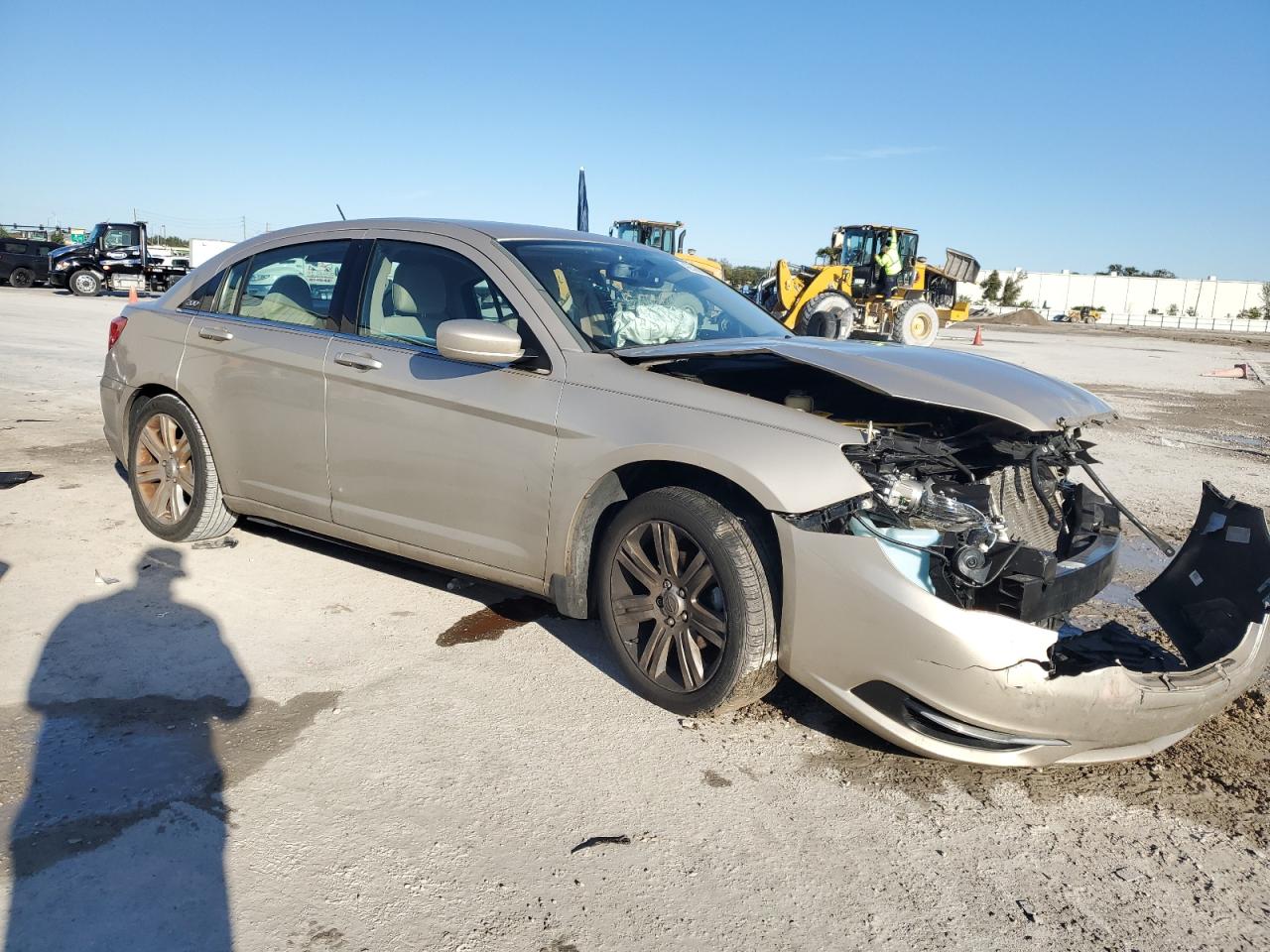 2013 Chrysler 200 - Image 4