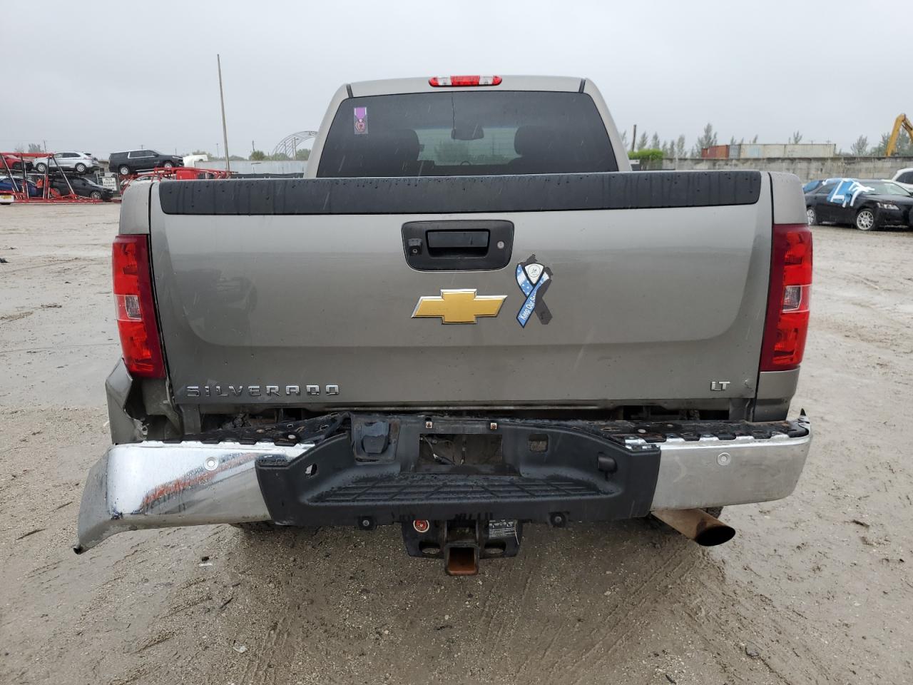 2014 Chevrolet Silverado - Image 6