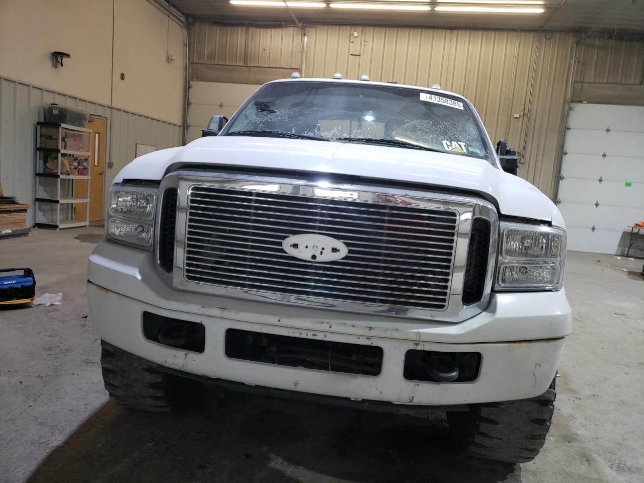 2005 Ford F250 - Image 5