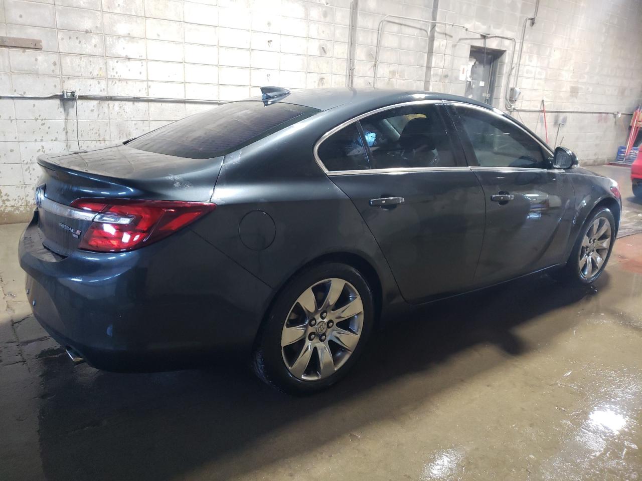 2016 Buick Regal - Image 3