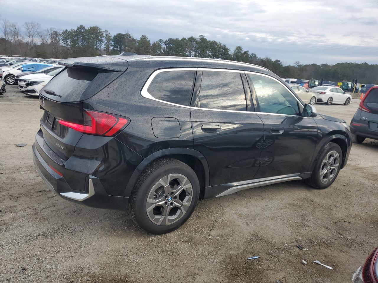2024 BMW X1 - Image 3