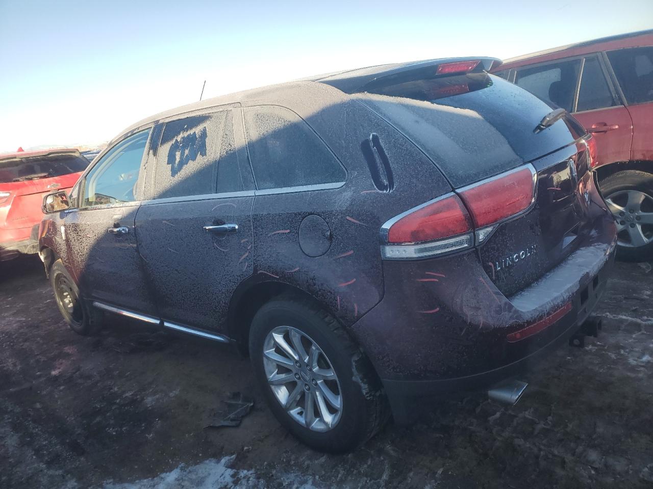 2011 Lincoln MKX - Image 2