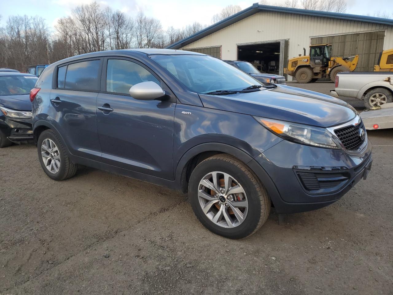 VIN KNDPBCAC5F7770293 2015 KIA SPORTAGE no.4