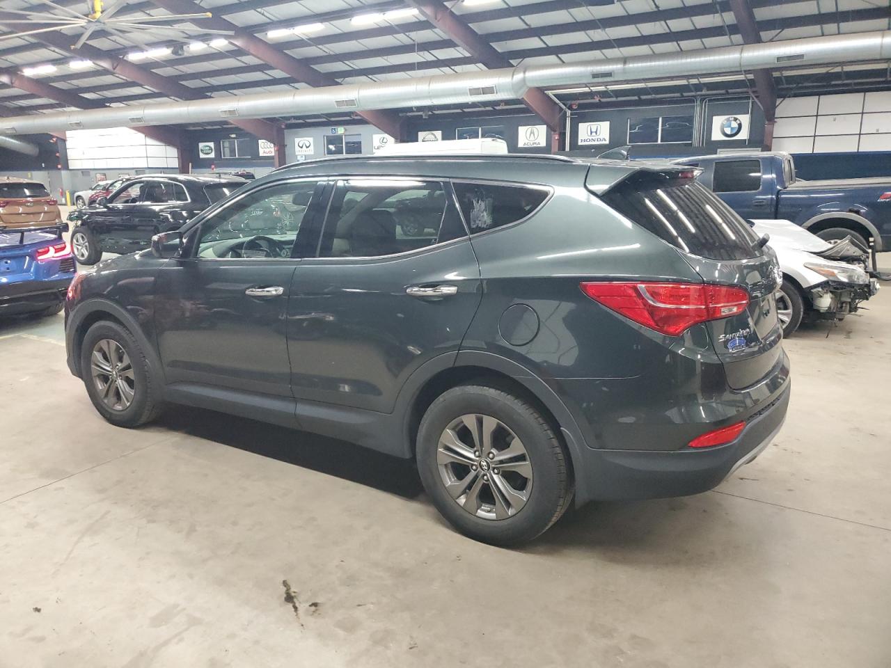 2013 Hyundai Santa Fe - Image 2